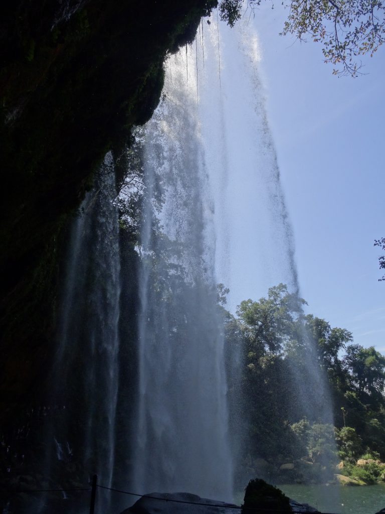 Chute Misol Ha