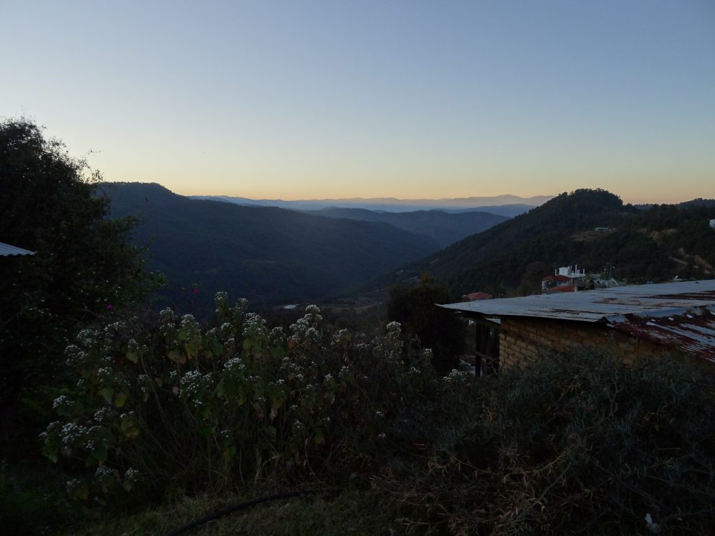 coucher de soleil latuvi