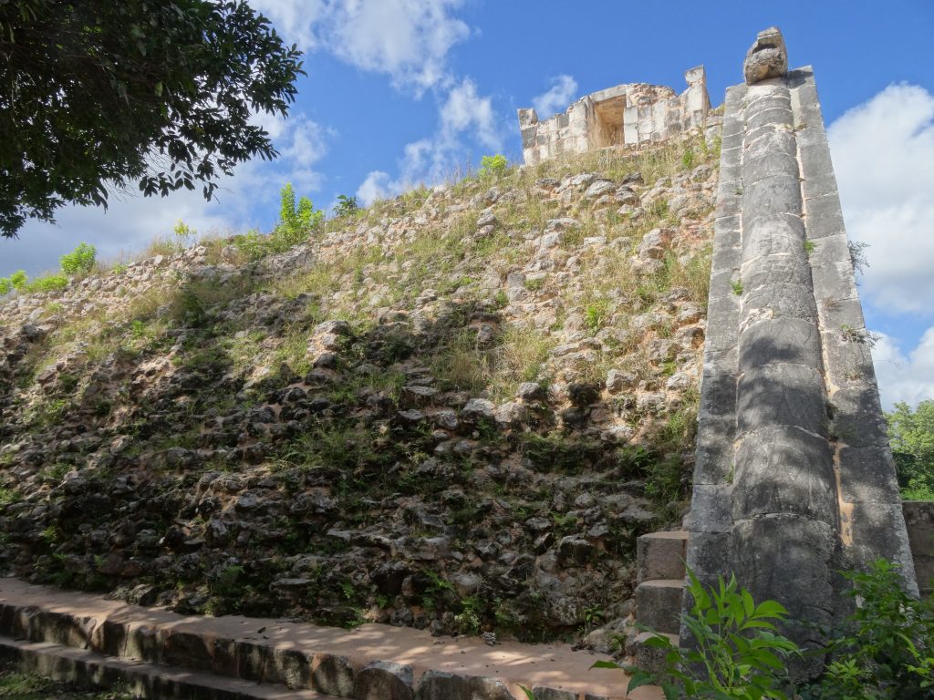 pyramide herbes Chichen